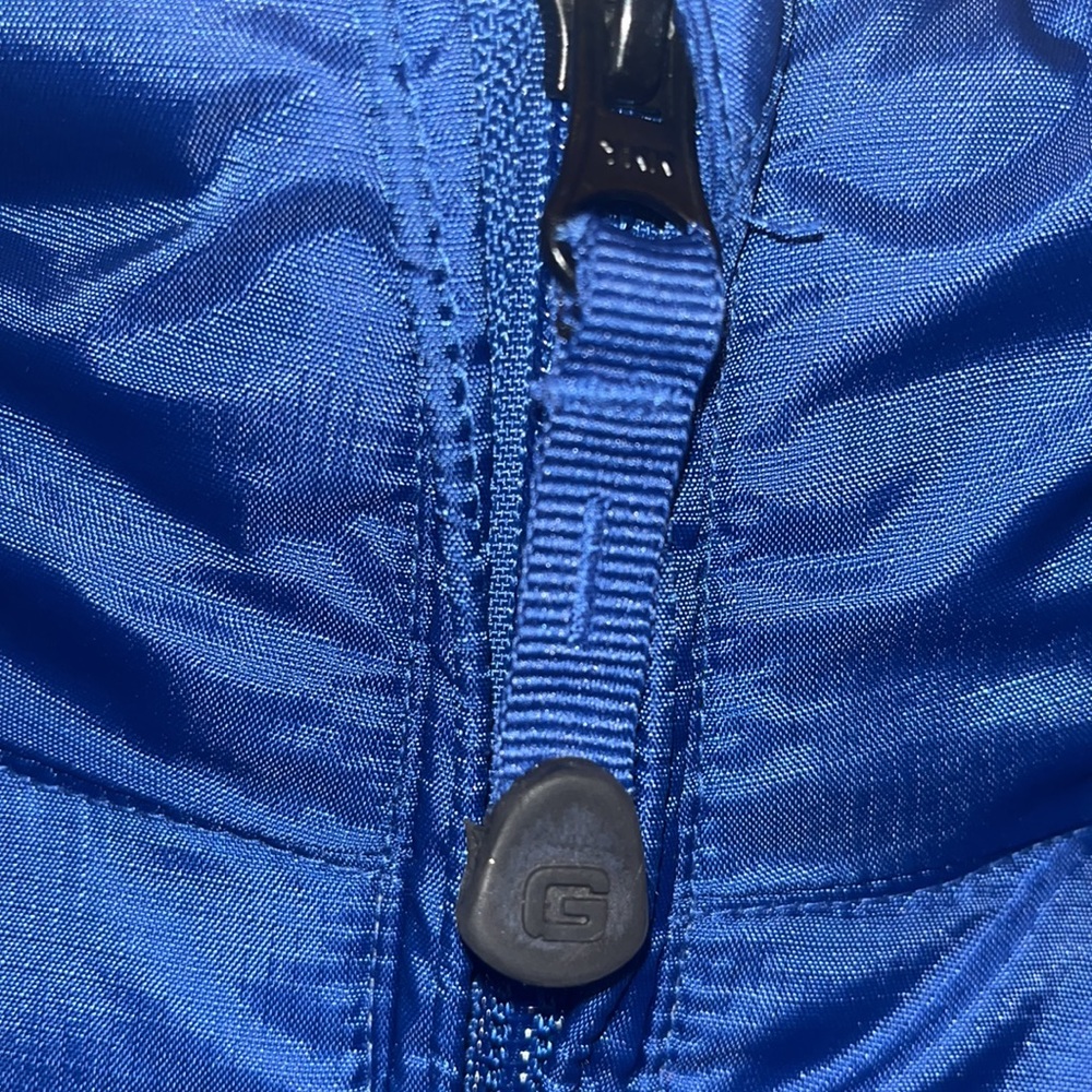 GAP Down Vest - Picture 6 of 16